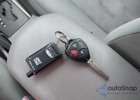 2011 Toyota Rav4 from USA, damaged, VIN JTMBF4DV2B5042194